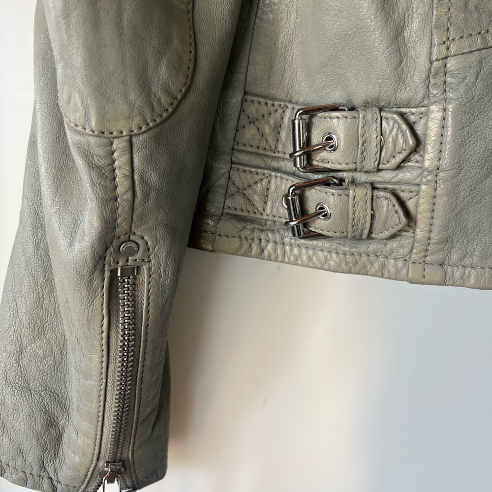Mauritius Women's Leather Jacket - Beige with Just smile & studded hearts - Picture 11 of 13